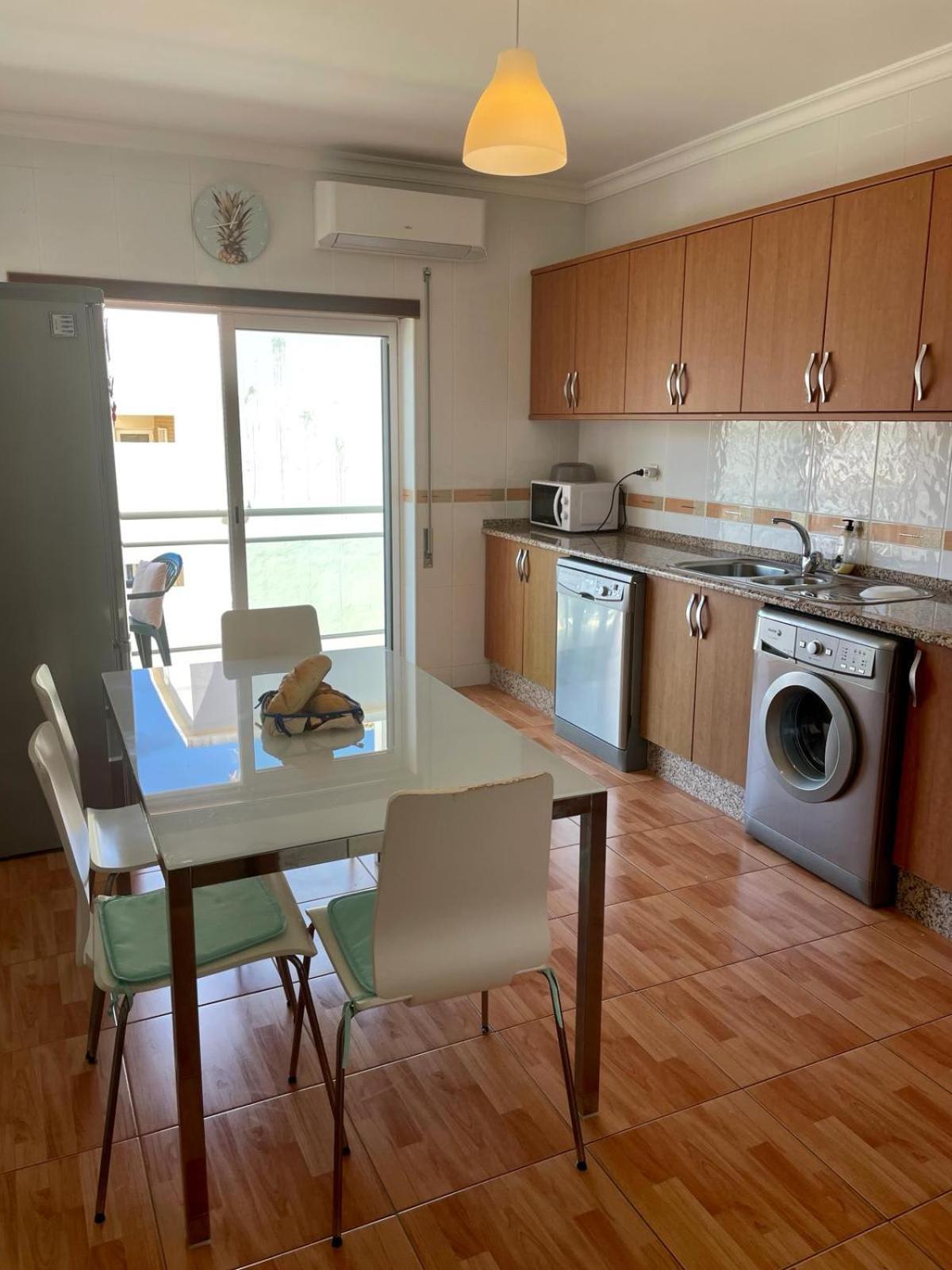 Paradise Found - Stunning 3 Bedroom Apartment In Vila Real De Santo Antonio Luaran gambar