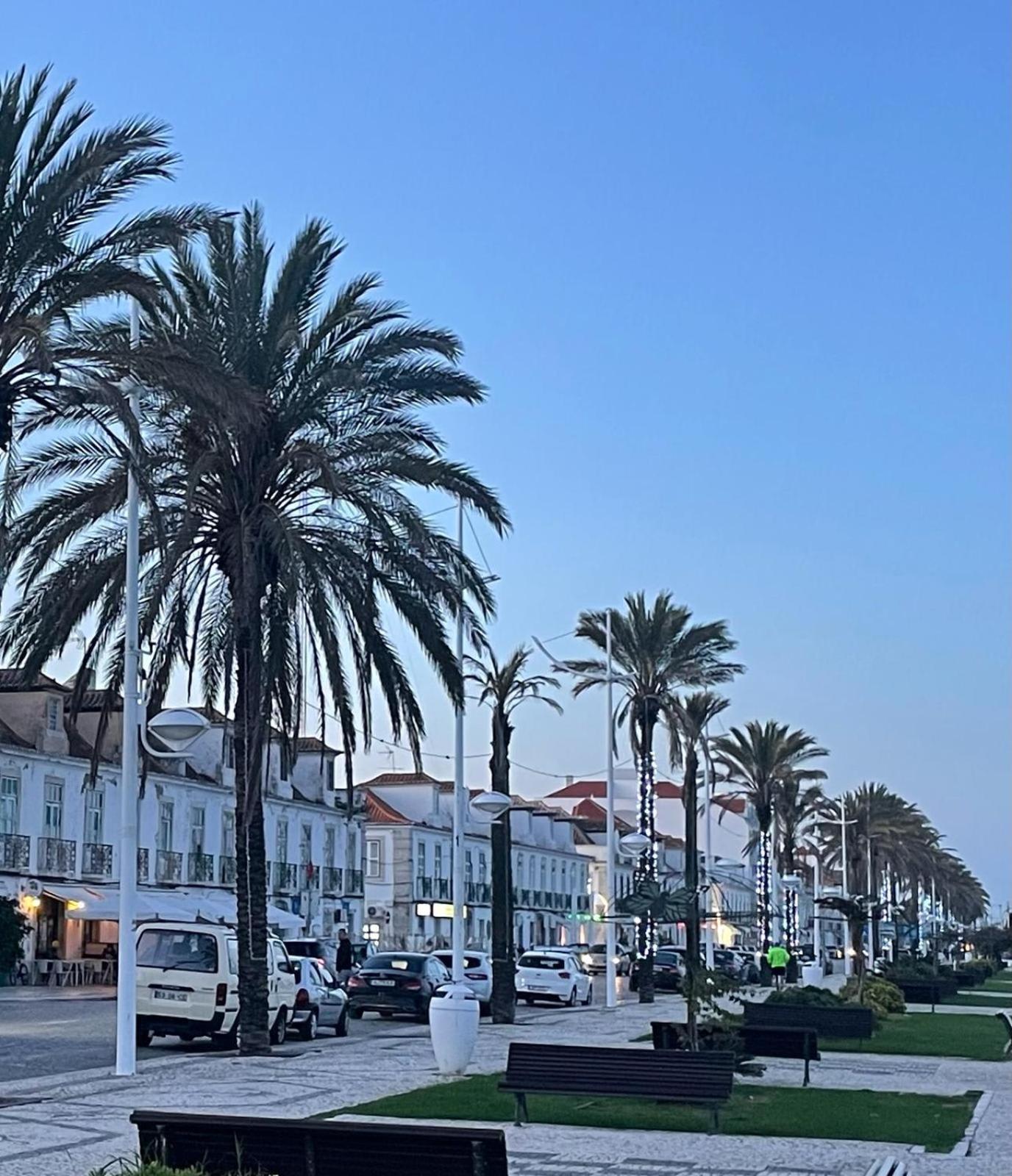 Paradise Found - Stunning 3 Bedroom Apartment In Vila Real De Santo Antonio Luaran gambar